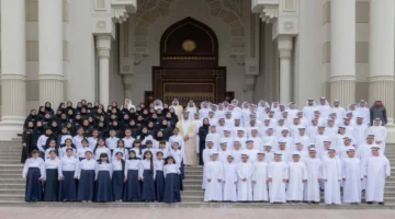 شعار خدمة المجتمع.. تصريحات سلطان بن أحمد تؤكد الثقة بالشباب والأطفال بمناسبة انطلاقه